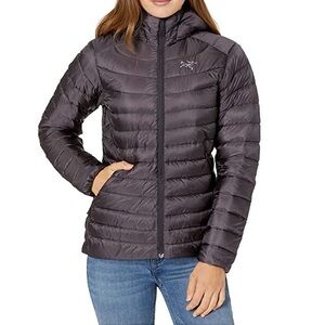Arc'teryx Cerium LT Down Hoodie Women's Whisky Jack Plum Dark Purple Packable M